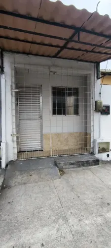 Versatilidade e Oportunidade no Parque Veneza Tropical | Residência ou Ponto Comercial