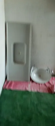 Pia de cozinha e banheiro