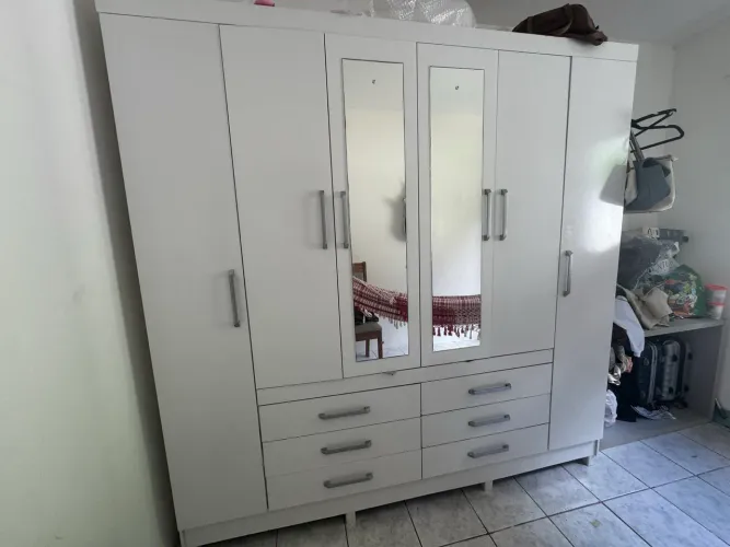 Guarda roupa casal 