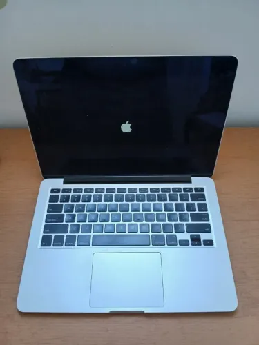 macbook pro i5 2015