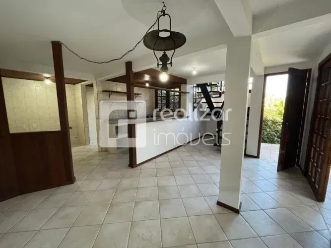 Casa 5 quartos no Bairro Cachoeira - Florianópolis