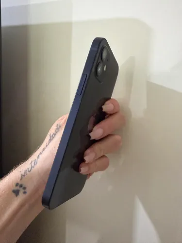 iPhone 12