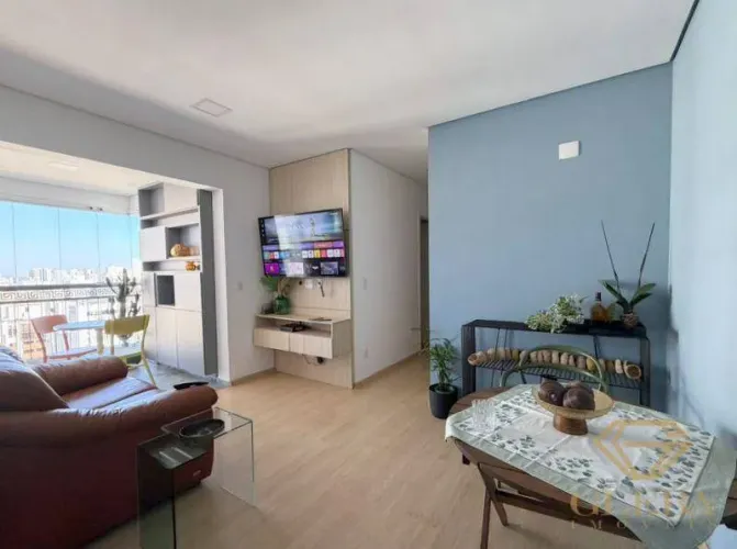 Spot apartamento com 2 dormitórios à venda, 57 m² por R$ 550.000,00 - Centro - Londrina/PR