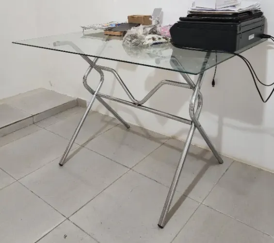 Mesa de Jantar retangular de vidro + 4 cadeiras