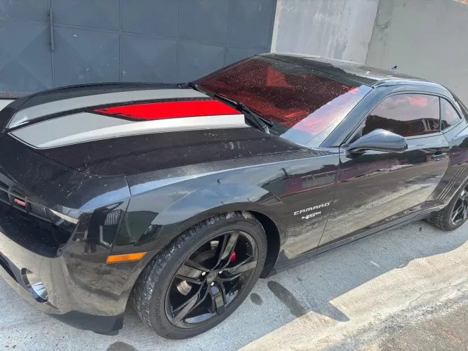 Chevrolet Camaro SS 6.2 V8 16V 2012