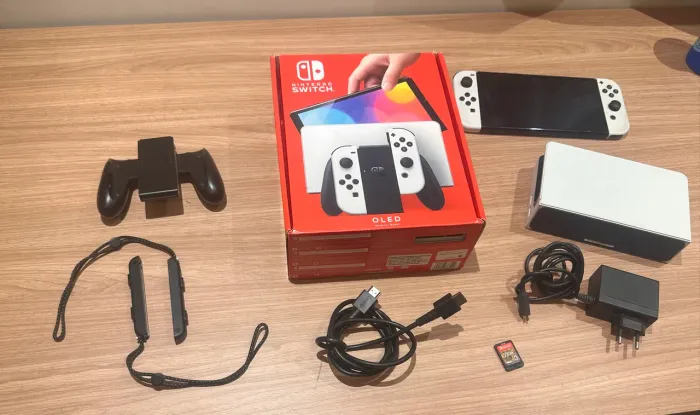 Nintendo switch oled 256 gb semi novo, zelda breath of the wild
