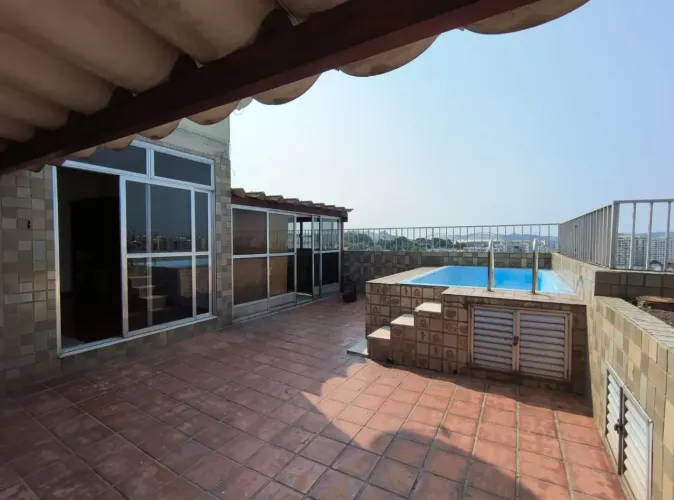 Cobertura no Méier, com 2 quartos, terraço, piscina, 2 vagas - Rio de Janeiro - RJ