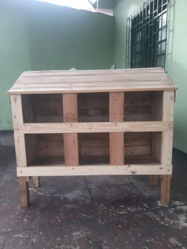 Vendo ninhos pra galinha 