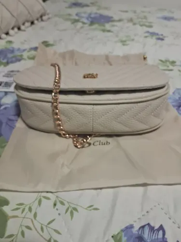Bolsa Carmen Steffens, nova