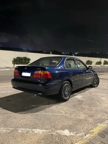 Honda Civic Sedan LX 1.6 16V Mec. 4P 2000