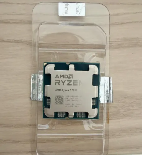 Processador AMD Ryzen 7 7700 - OEM Sem Cooler