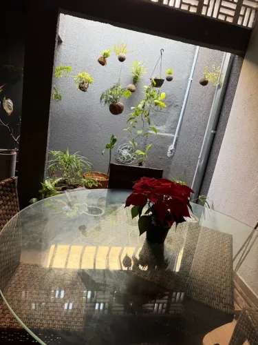 Mesa de vidro linda e elegante