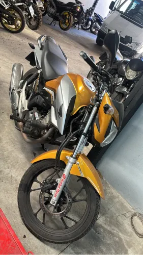 Cg titan 160 único dono 