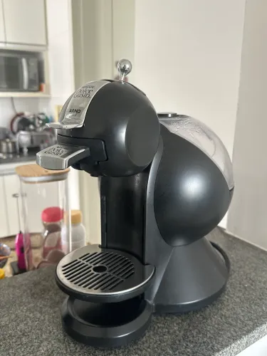 Máquina de café Dolce Gusto Melody 