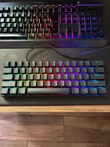 Teclado Gamer Mecânico Hyperx Alloy Origins 60%