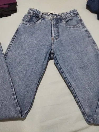 Calc@ algodão, lavagem clara, veste 36, cintura alta, por 49.99