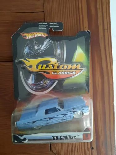 Hot Wheels Custom Classics Cadillac série 1