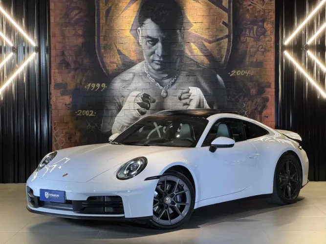 Porsche 911 Carrera 3.0 24V H6 PDK 2025