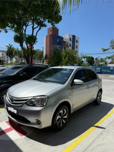 Toyota Etios XS 1.5 Flex 16V 5P Mec. 2015