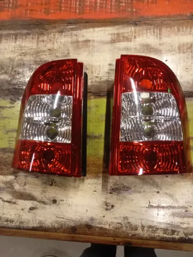 Par lanterna traseira Fiat Strada original depo