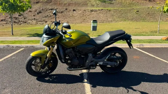 HORNET 600F com apenas 4600km RARIDADE!!!
