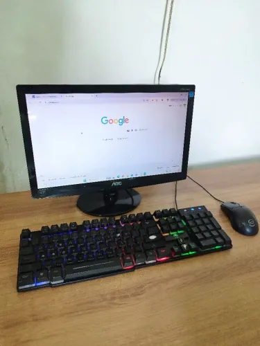 Monitor+ teclado+ mouse