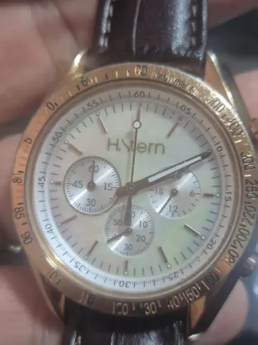 Relógio H STERN  CRONÓGRAFO  LINHA  HS ID  DOURADO/MADREPÉROLA  -   ÓTIMO ESTADO