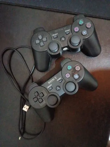 Controles Ps3 sem fio semi novos 