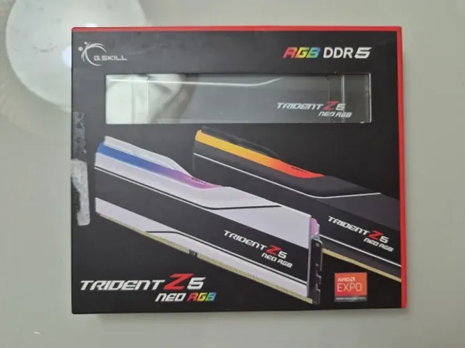 G.Skill Trident Z5 Neo RGB Series 32GB DDR5-6000 CL30 hynix A-die - RETIRADA