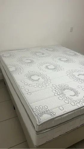 Cama Box Queen Ortobom + Colchão Pillow Top (Semi-nova c/ Nota Fiscal)