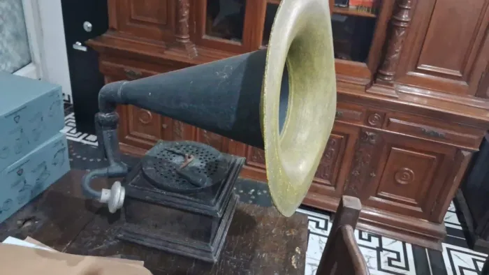 Mega fone antigo