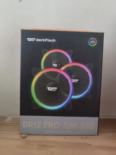 Kit de Ventoinhas Aigo DarkFlash DR12 Pro 3in1 com iluminação ARGB.