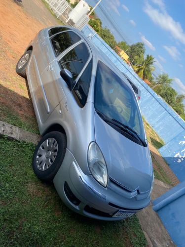 Imagem de Citroen Xsara Picasso GLX 2.0 16V Aut. 2009