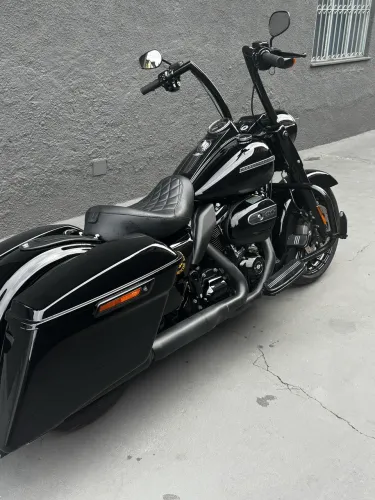 HD Road King Special - Muito Nova