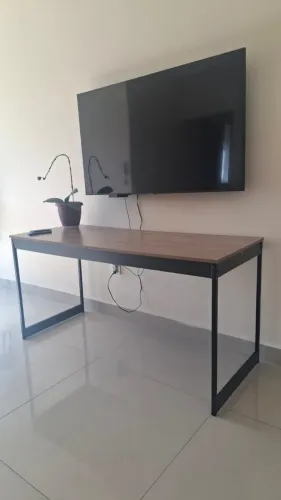 Escrivaninha Grande