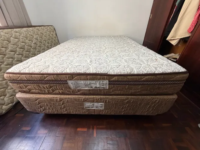 Cama Casal