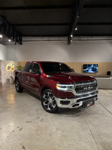 Ram 1500 Limited 5.7 CD 4X4 Aut. 2024