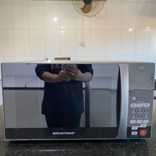 Microondas grill Brastemp