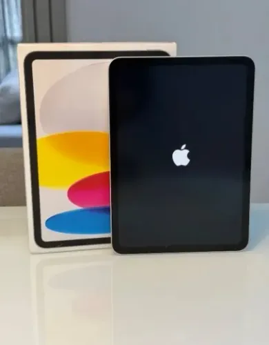 Vendo iPad A16 apple 2025 iPad (Wi-Fi, 128 GB) - Prateado (A16)