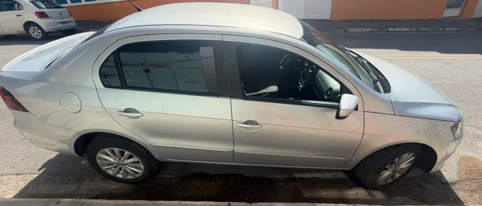 Volkswagen Voyage Comf/highli. 1.6 MI T.flex 8V 4P 2015