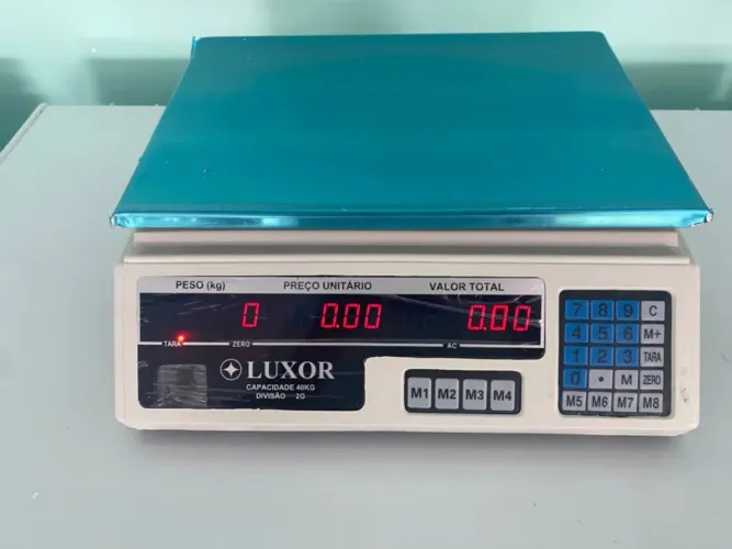 Balança 40 kg. Chama *