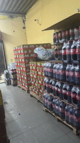 Vendo Urgente Atacadista E Distribuidora Aceita troca por carro e lote Quitado