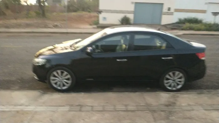 Kia Motors Cerato 1.6 16V Aut. 2012