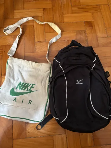 Mochila Mizuno + bolsa Nike 