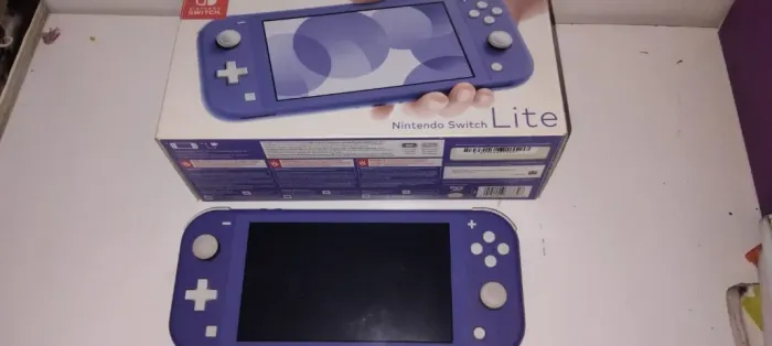 Nintendo switch lite