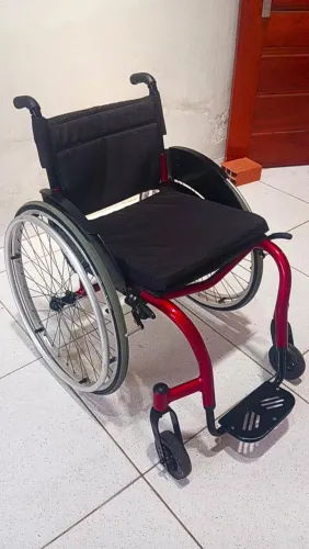 Cadeira de rodas ortobras