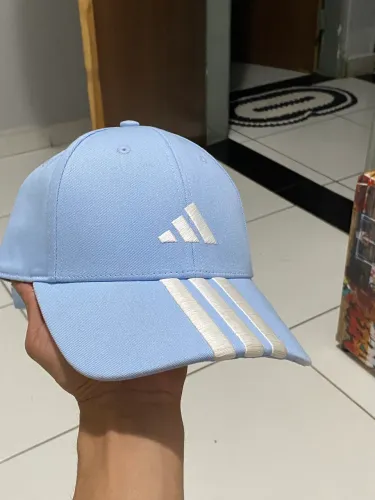Boné adidas
