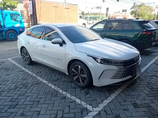 BYD King GL 1.5 16V Aut. (hibrido) 2025