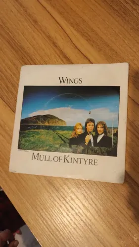 Compacto wings/paul McCartney mull of kintyre/girls school