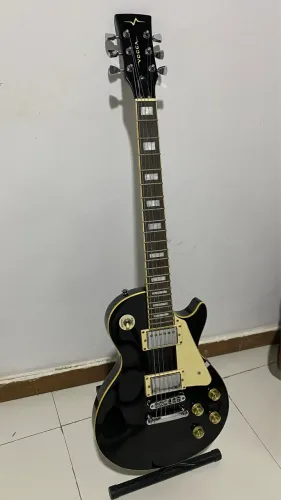 Guitarra Les Paul Vogga